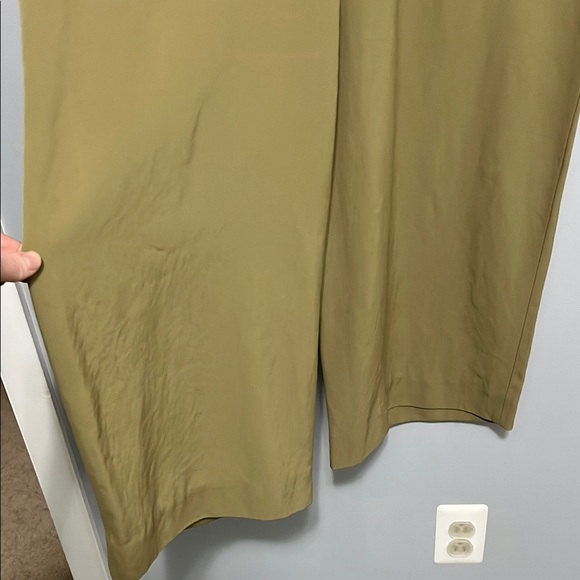 Everlane Olive Green Jumpsuit *No belt* - Picture 11 of 11